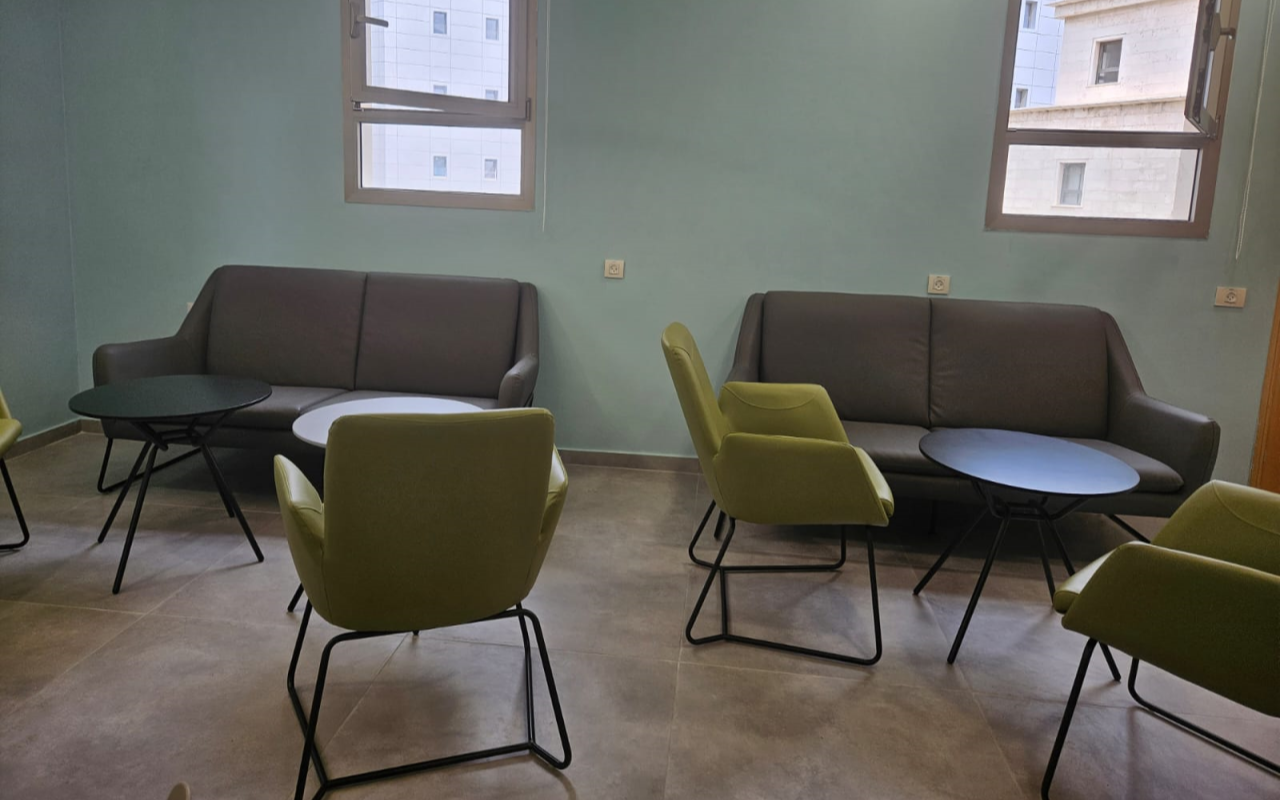 sitting area
